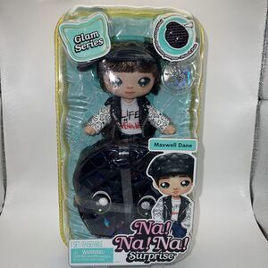 Na Na Na Surprise Glam Series Maxwell Dane Boy Fashion Doll Metallic Puppy Purse